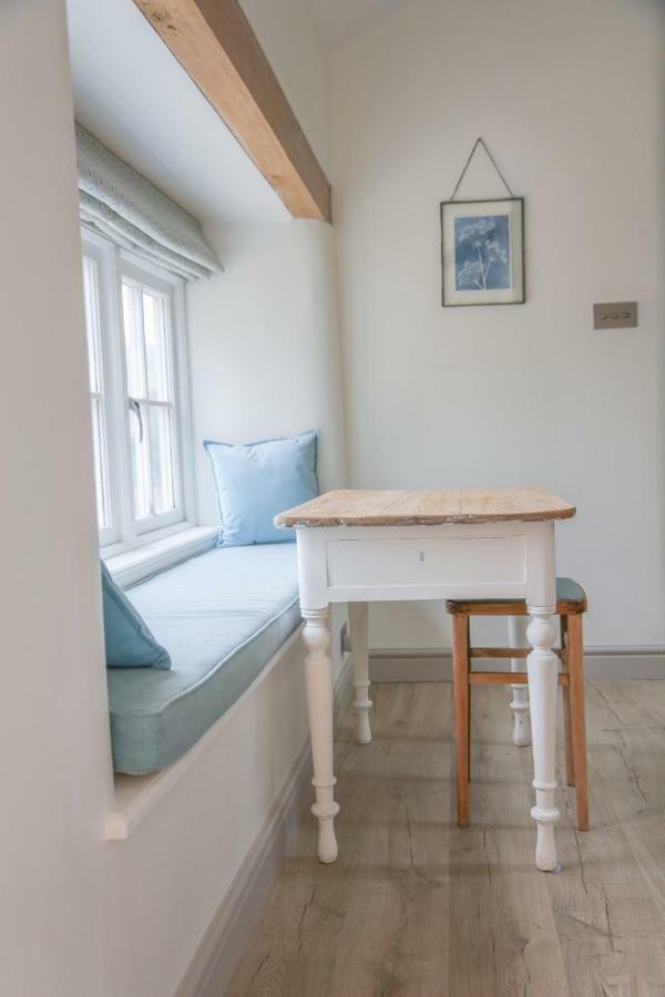 Barley - Cosy Stylish Apartment - Easy Access To Bath And Many Nearby Attractions Box  Esterno foto